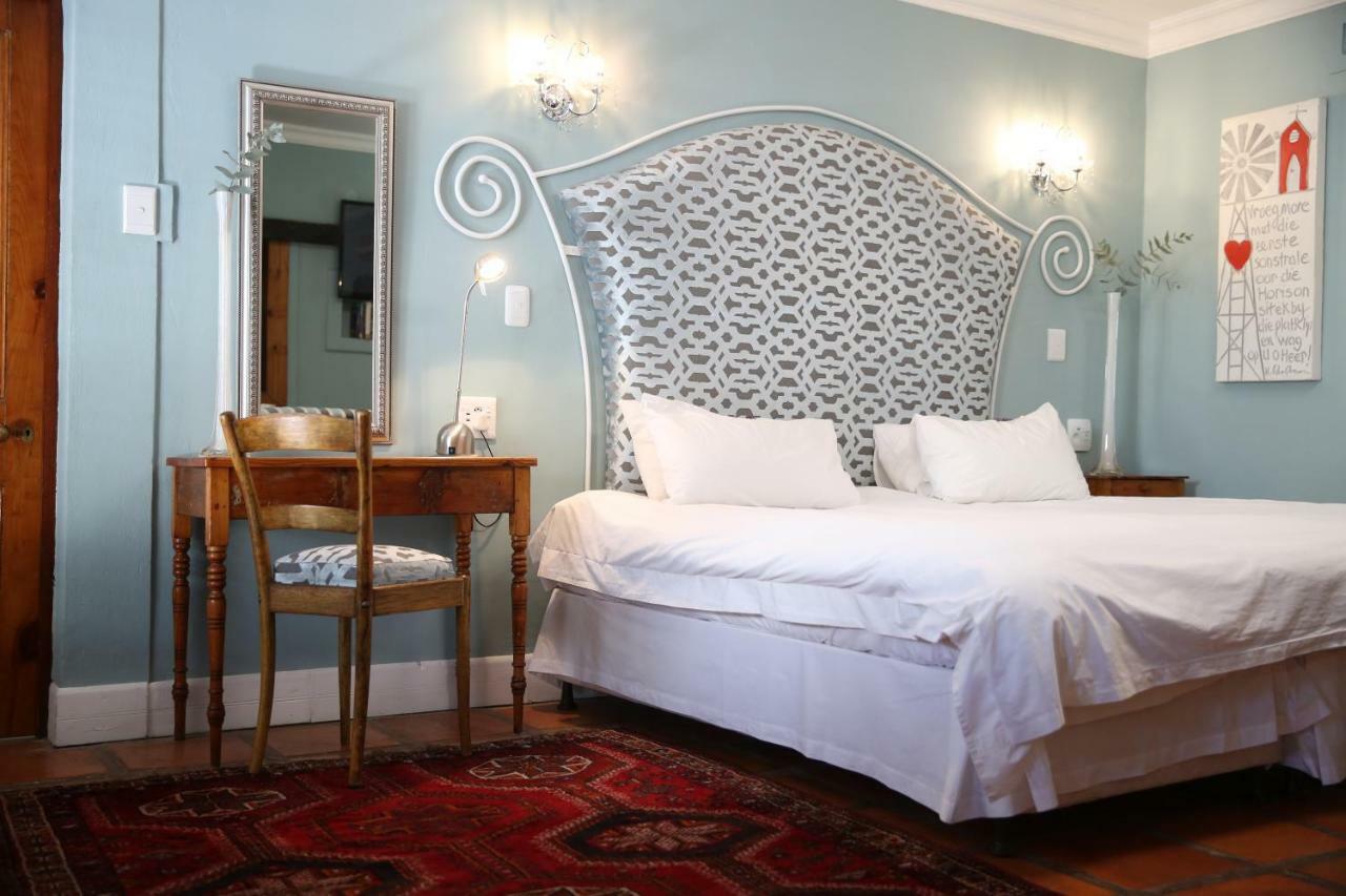 De Opstal Country Lodge Oudtshoorn Esterno foto