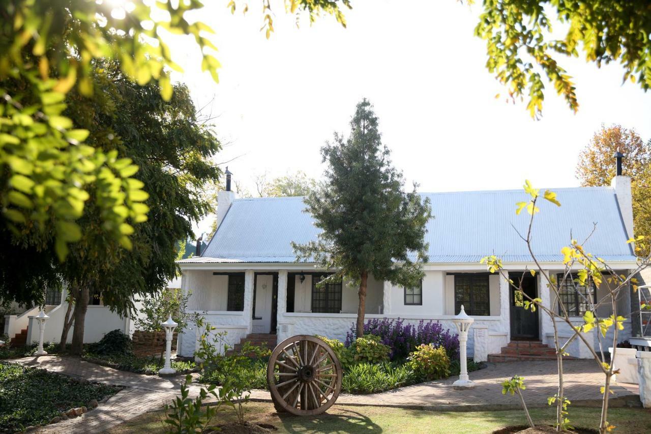 De Opstal Country Lodge Oudtshoorn Esterno foto